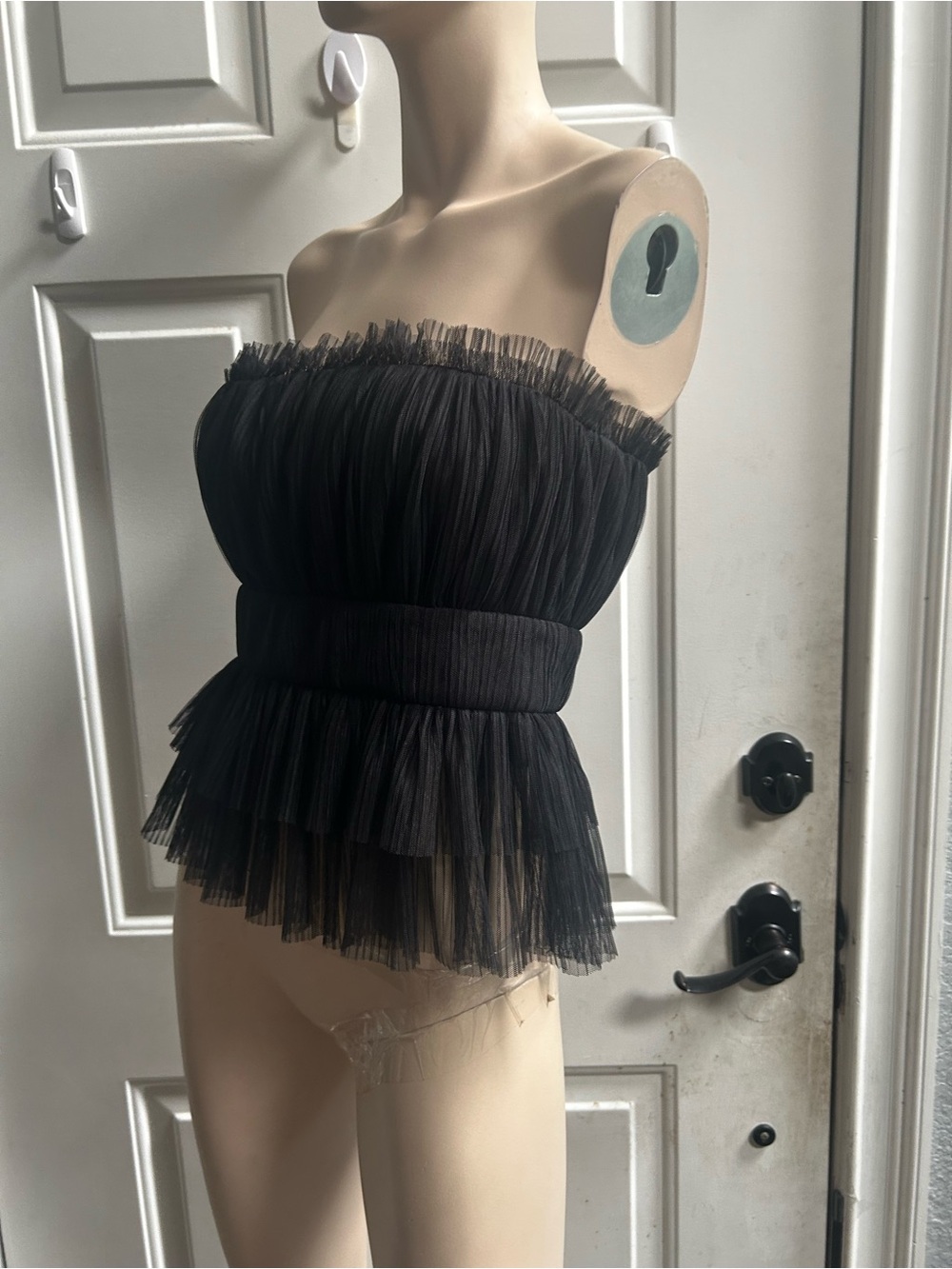 Lovers + Friends Black Strapless Tulle Ruffled  Tiered Peplum Blouse Sz S